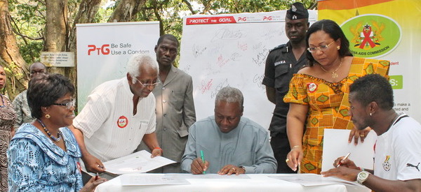 Ghana FA signs up for the UNAIDS 'Protect the Goal' campaign